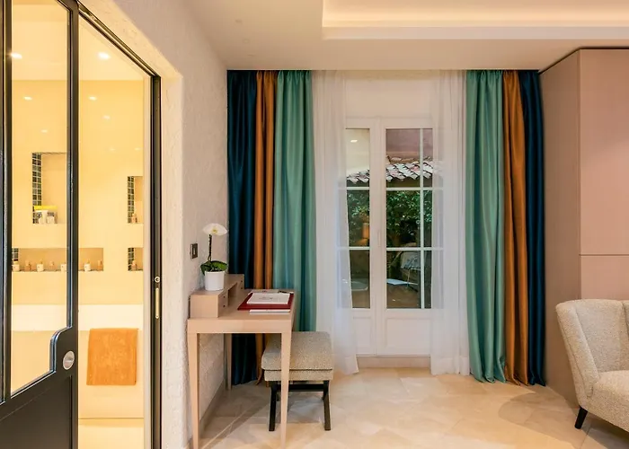 Hotel Byblos Saint-Tropez